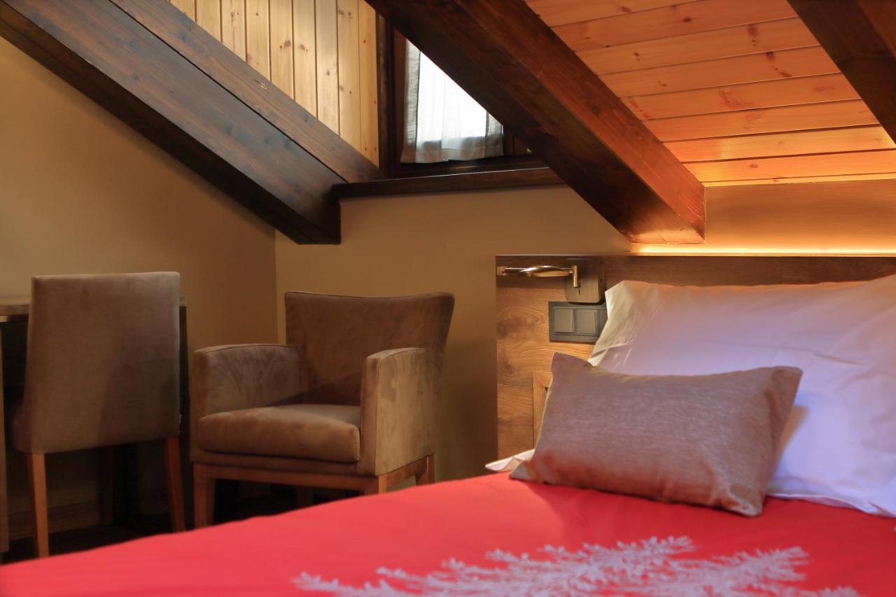 Hotel Boutique La Neu Benasque Zewnętrze zdjęcie